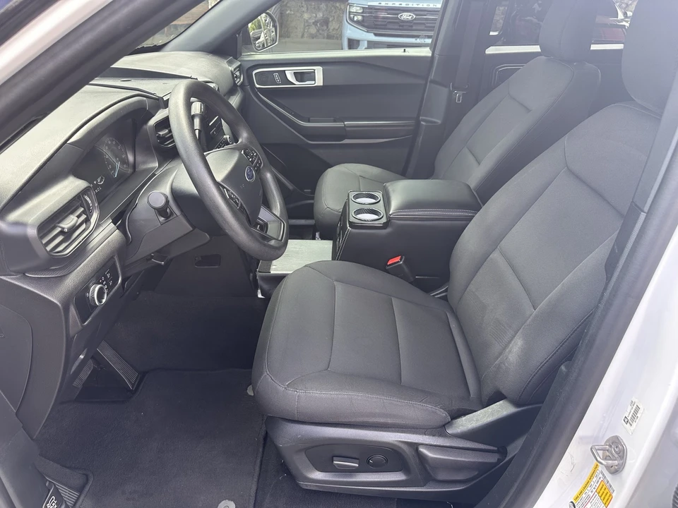 2023 Ford Explorer 6th Gen - Image 10 of 28