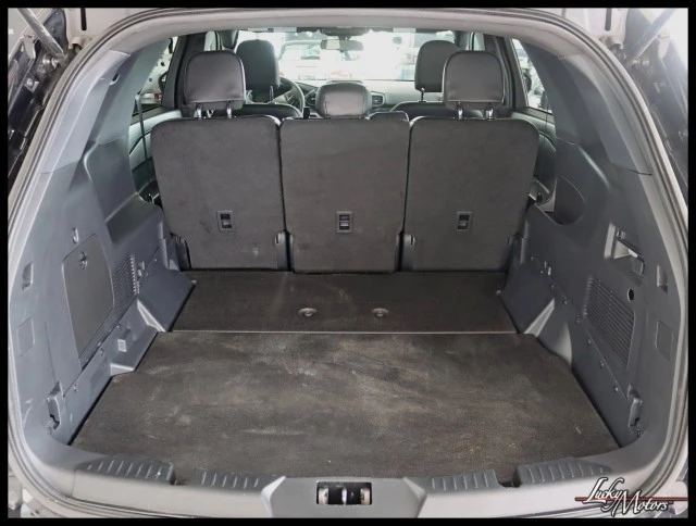 2023 Ford Explorer 6th Gen - Image 26 of 28