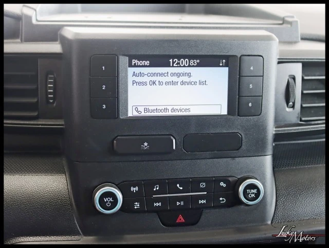 2023 Ford Explorer 6th Gen - Image 17 of 28