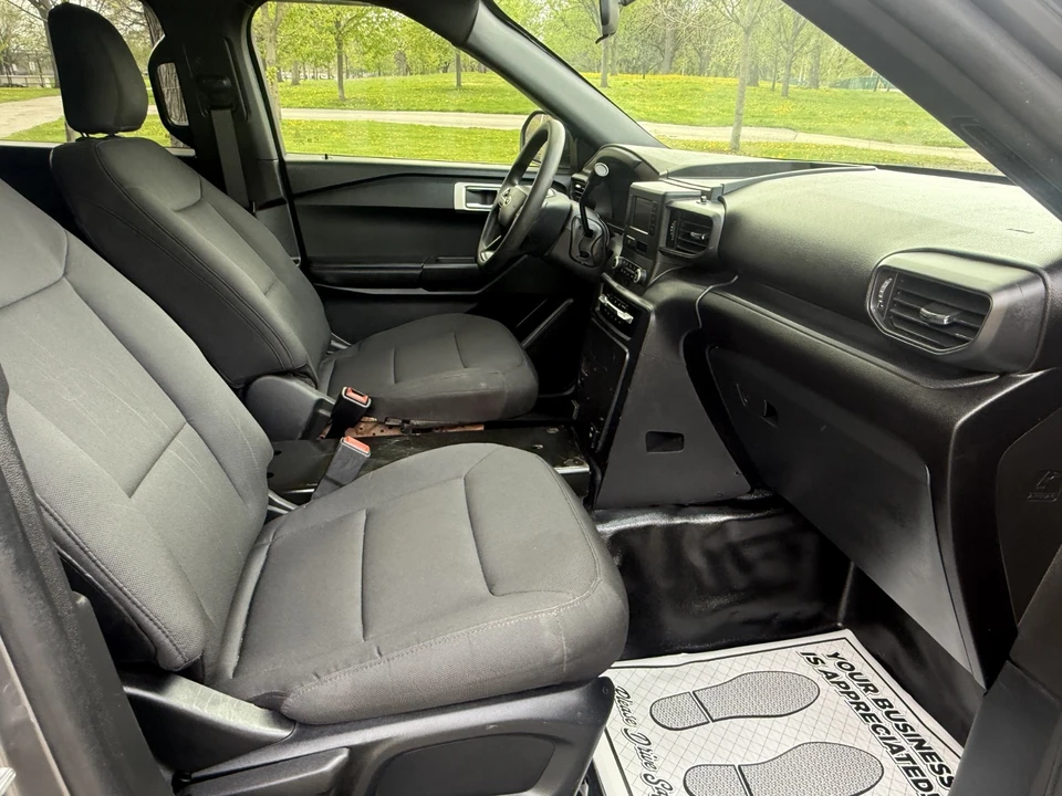2023 Ford Explorer 6th Gen - Image 31 of 31