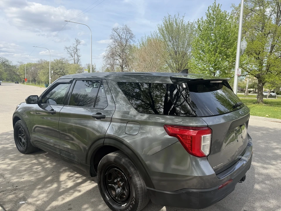 2023 Ford Explorer 6th Gen - Image 10 of 31