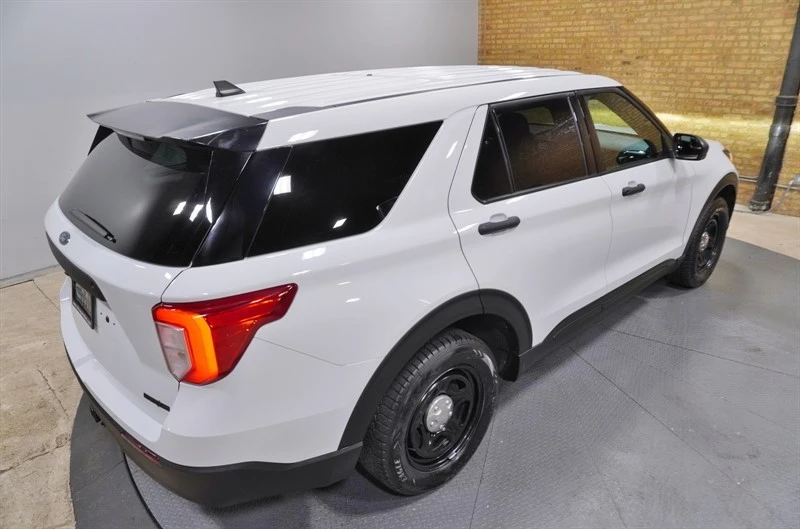 2023 Ford Explorer 6th Gen - Image 11 of 21