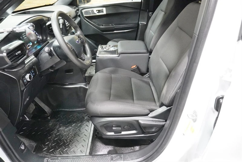 2023 Ford Explorer 6th Gen - Image 21 of 21