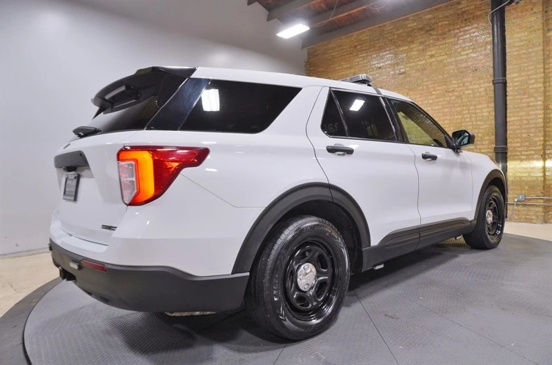 2023 Ford Explorer 6th Gen - Image 10 of 21