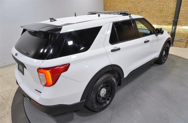 2023 Ford Explorer 6th Gen - Image 11 of 21