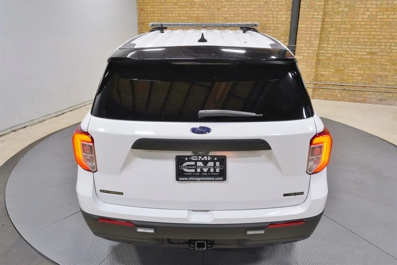 2023 Ford Explorer 6th Gen - Image 15 of 21