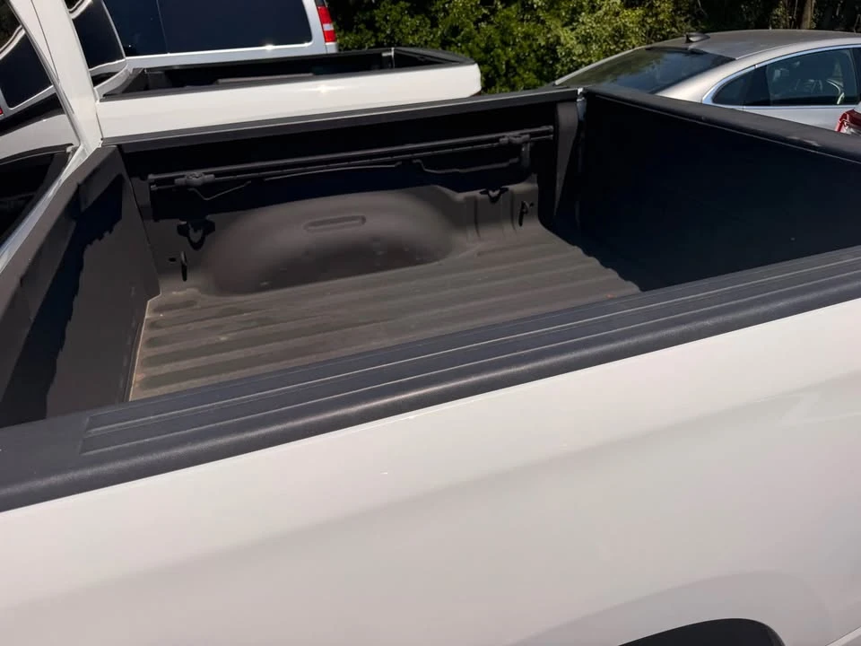 2023 Ford - Image 6 of 6