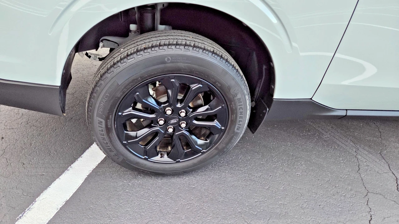 2023 Ford Ranger 5th Gen - Image 10 of 21