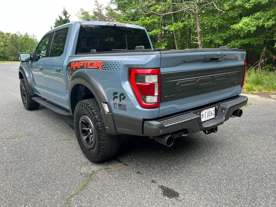 2023 Ford F-150 Raptor 14th Gen - Image 7 of 16