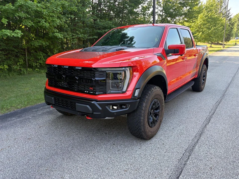 2023 Ford F-150 Raptor 14th Gen - Image 7 of 31