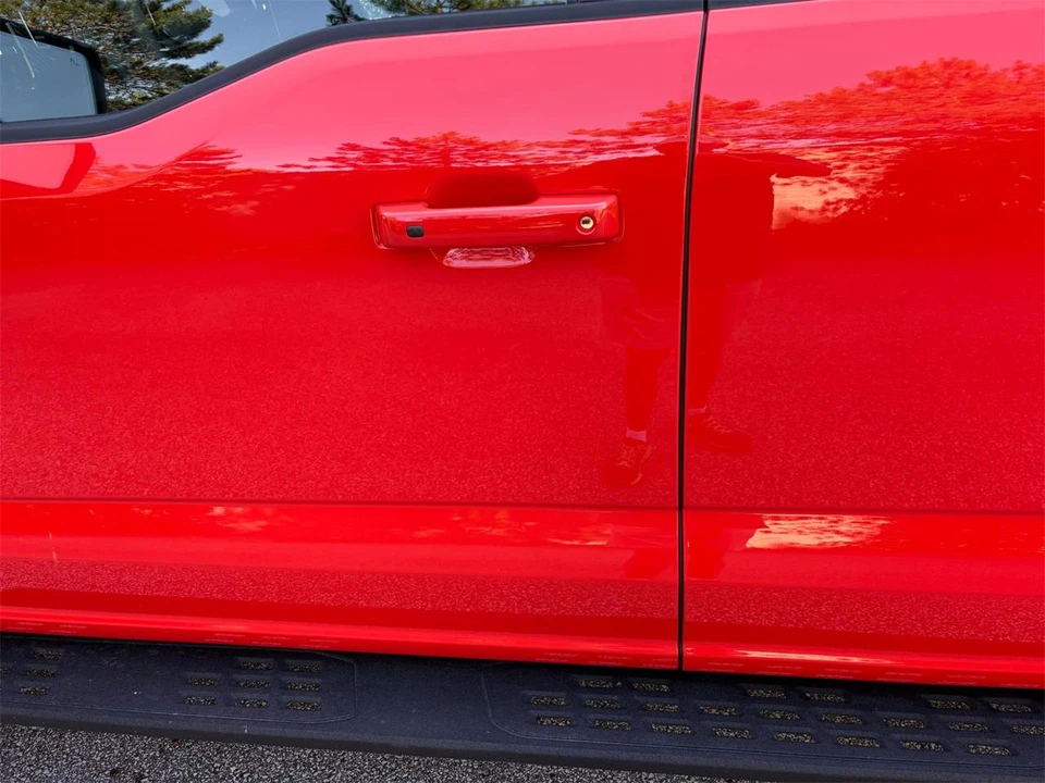 2023 Ford F-150 Raptor 14th Gen - Image 27 of 31