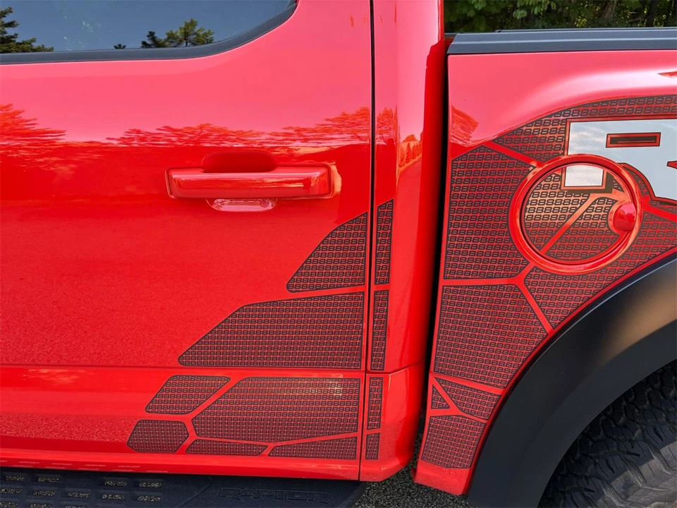 2023 Ford F-150 Raptor 14th Gen - Image 28 of 31