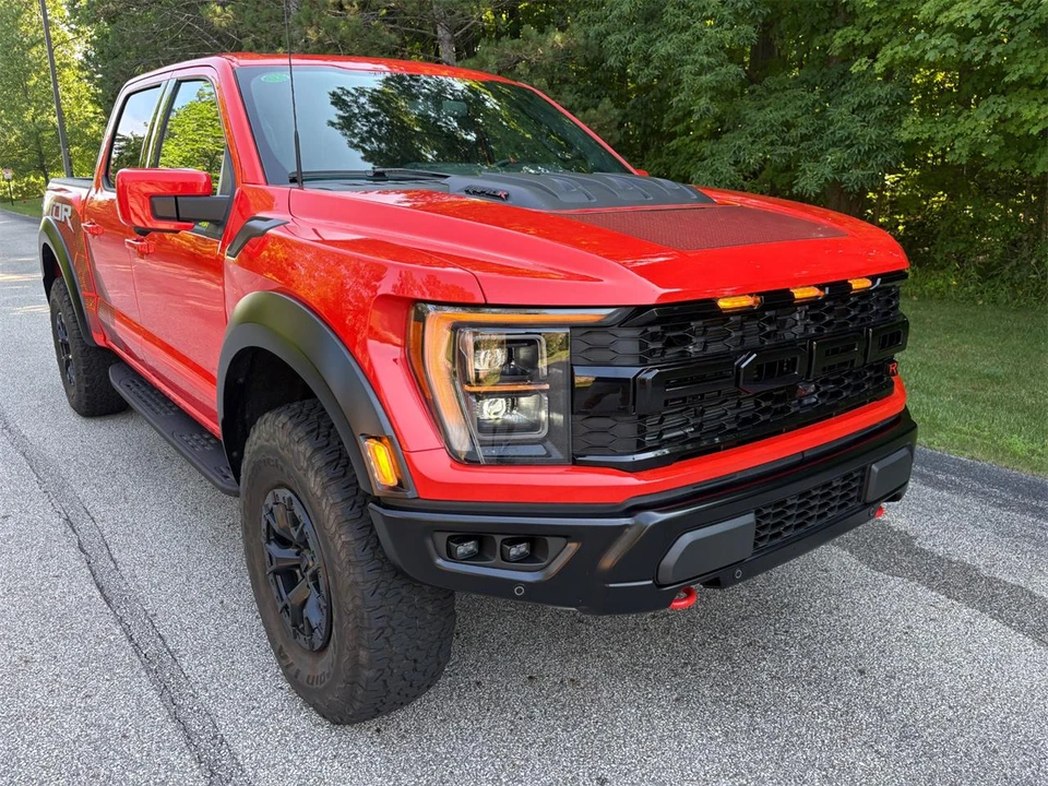 2023 Ford F-150 Raptor 14th Gen - Image 13 of 31