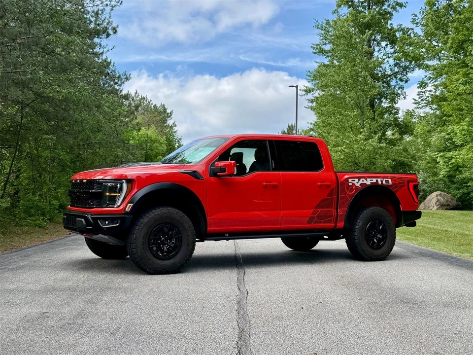 2023 Ford F-150 Raptor 14th Gen - Image 3 of 31