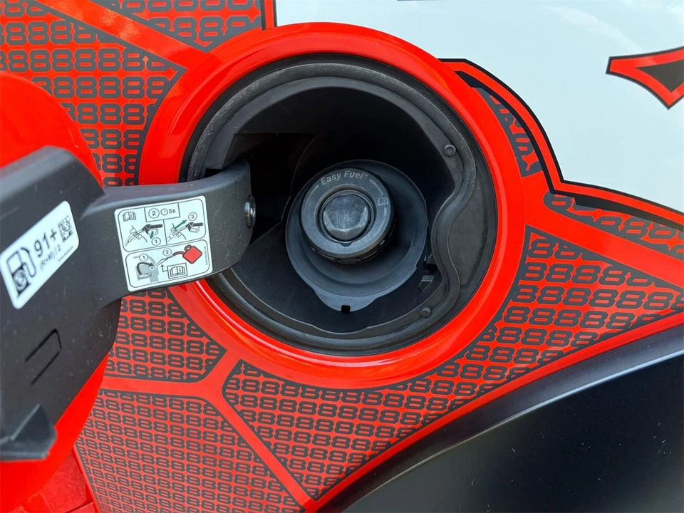 2023 Ford F-150 Raptor 14th Gen - Image 29 of 31