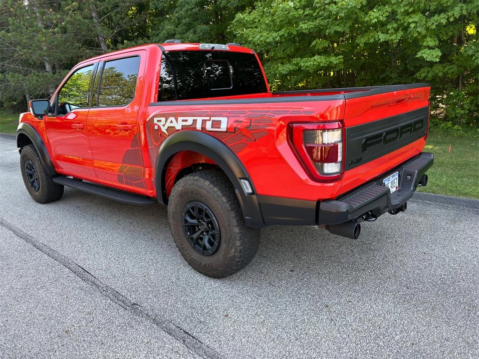 2023 Ford F-150 Raptor 14th Gen - Image 9 of 31