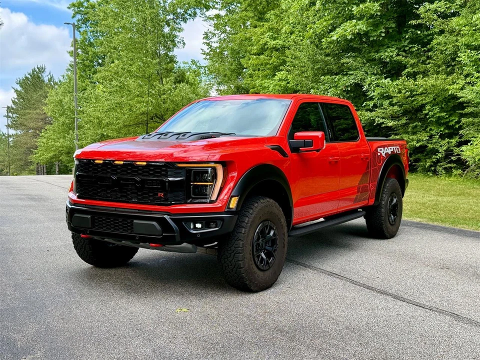 2023 Ford F-150 Raptor 14th Gen - Image 4 of 31
