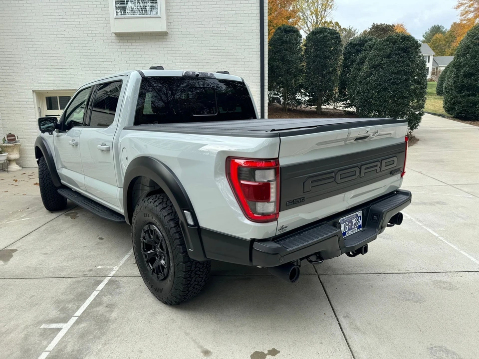2023 Ford F-150 Raptor 14th Gen - Image 5 of 12
