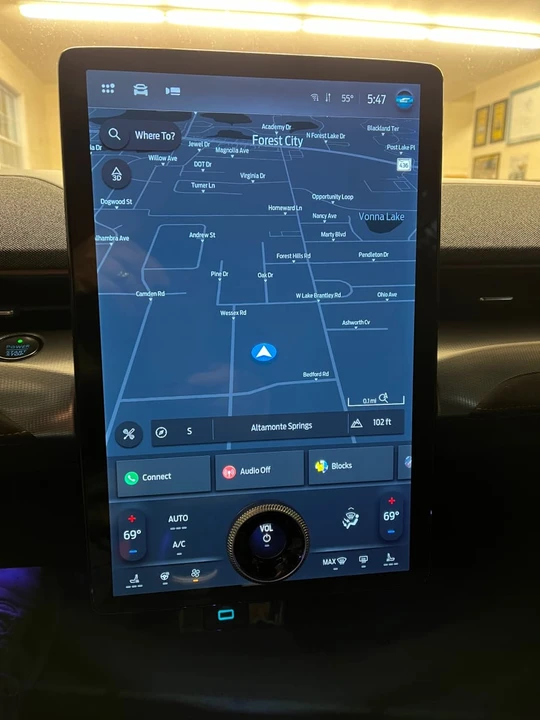2023 Ford Mustang Mach-E - Image 23 of 31