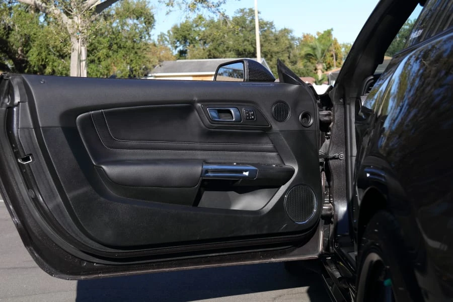 2023 Ford Shelby Mustang - Image 25 of 31