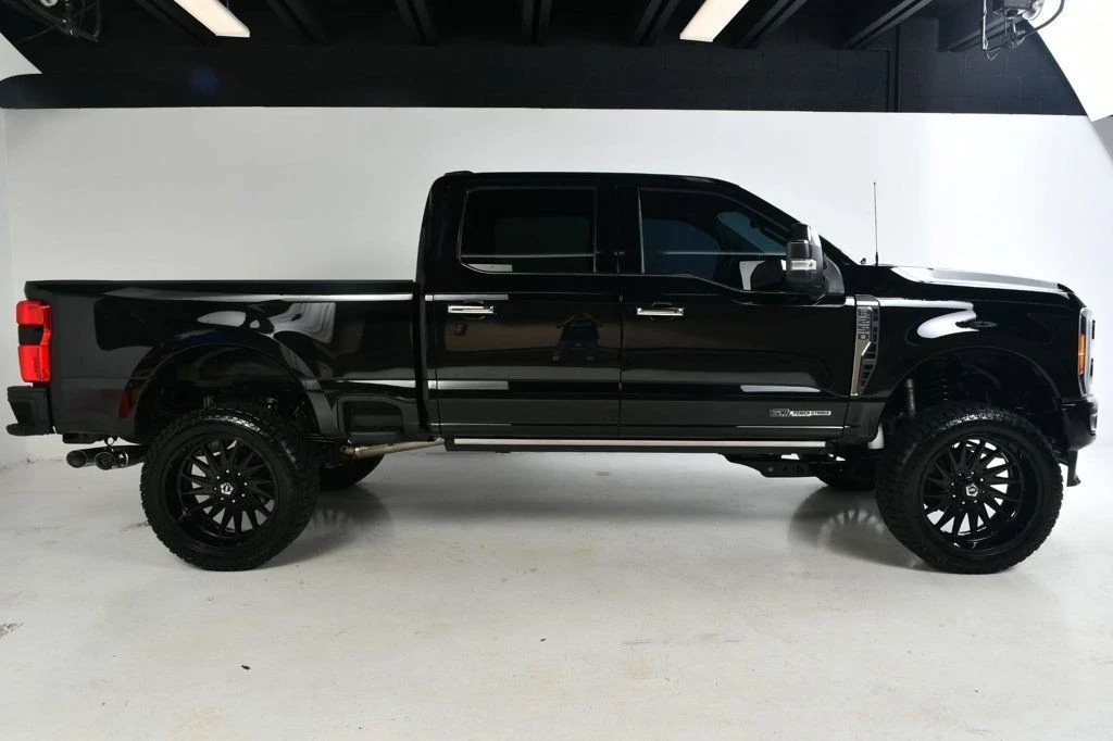 2023 Ford Super Duty 5th Gen - Image 4 of 12