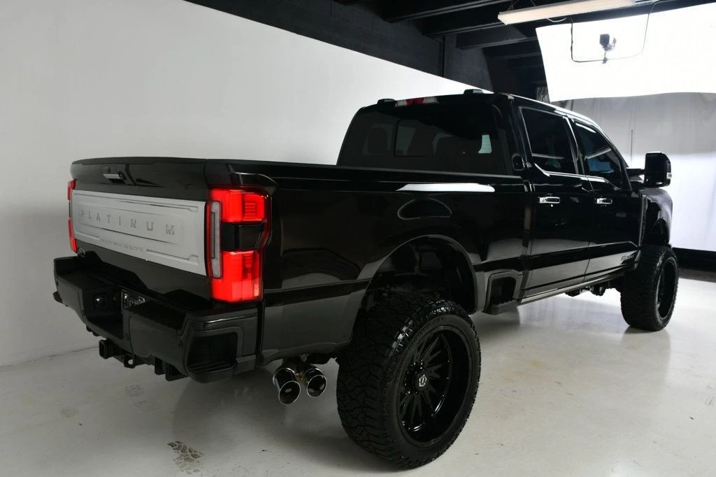 2023 Ford Super Duty 5th Gen - Image 9 of 12