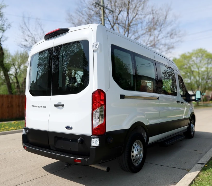 2023 Ford Transit - Image 5 of 27