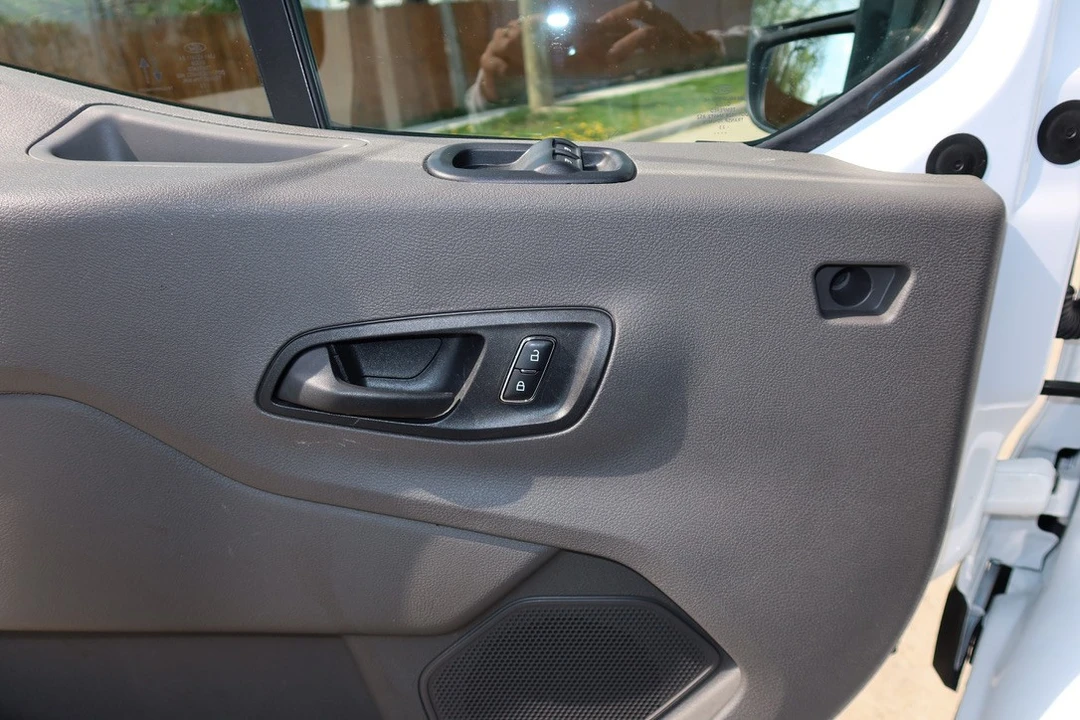 2023 Ford Transit - Image 24 of 27