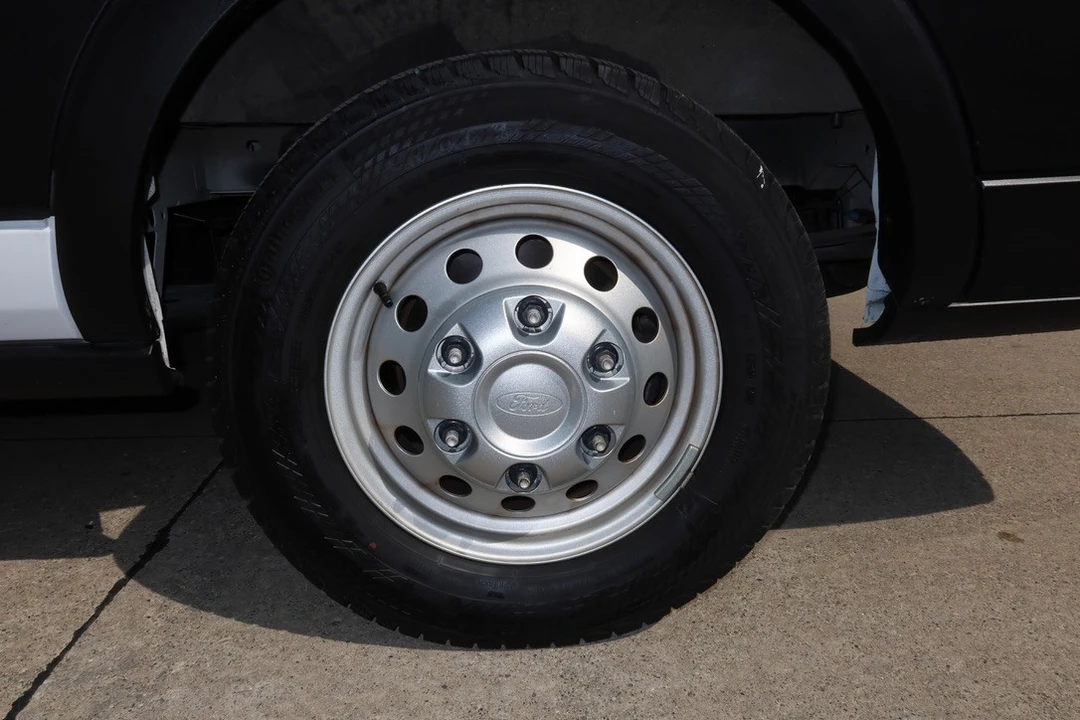 2023 Ford Transit - Image 9 of 27
