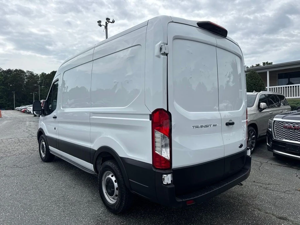 2023 Ford Transit - Image 4 of 5