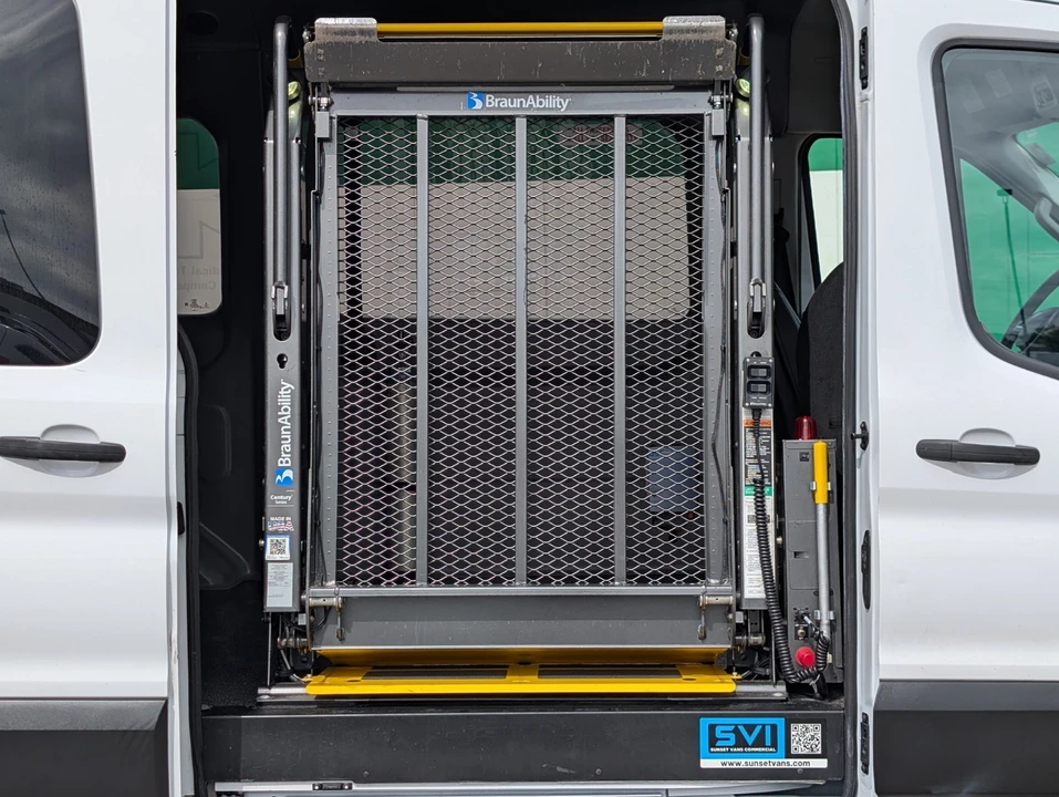 2023 Ford Transit - Image 5 of 31