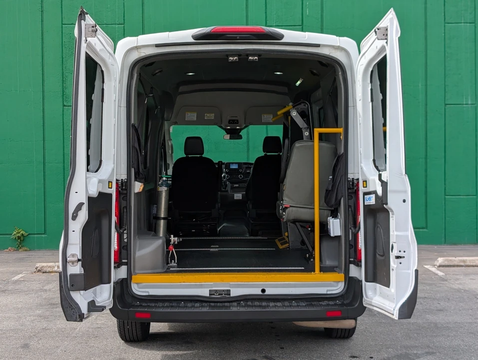 2023 Ford Transit - Image 16 of 31