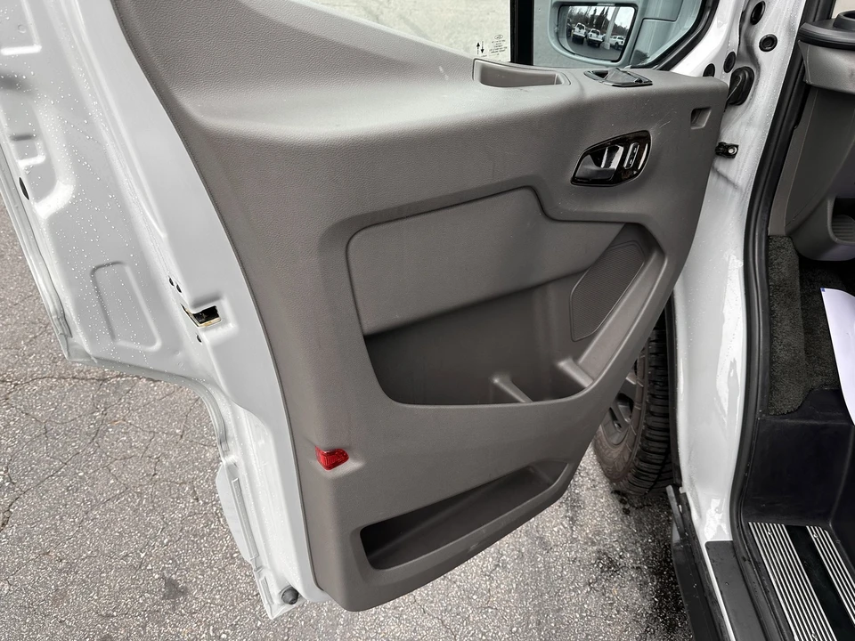 2023 Ford Transit - Image 9 of 12