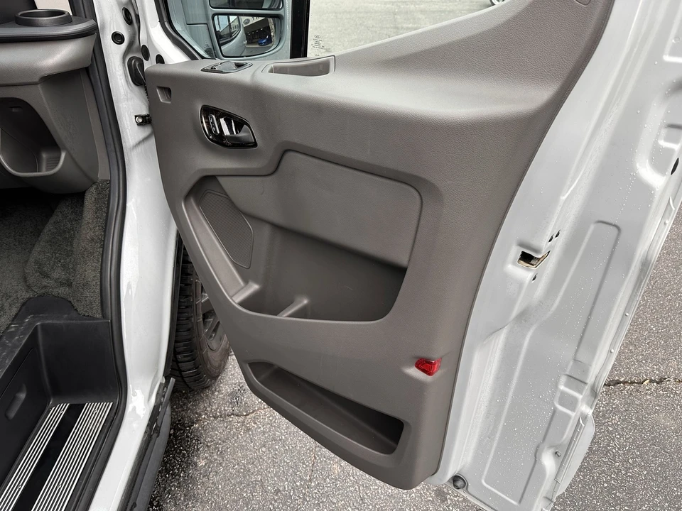 2023 Ford Transit - Image 11 of 12