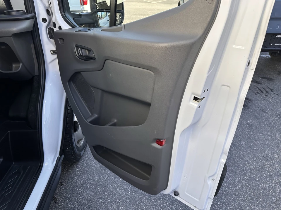 2023 Ford Transit - Image 9 of 12