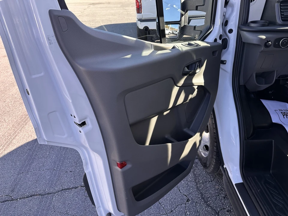 2023 Ford Transit - Image 7 of 12
