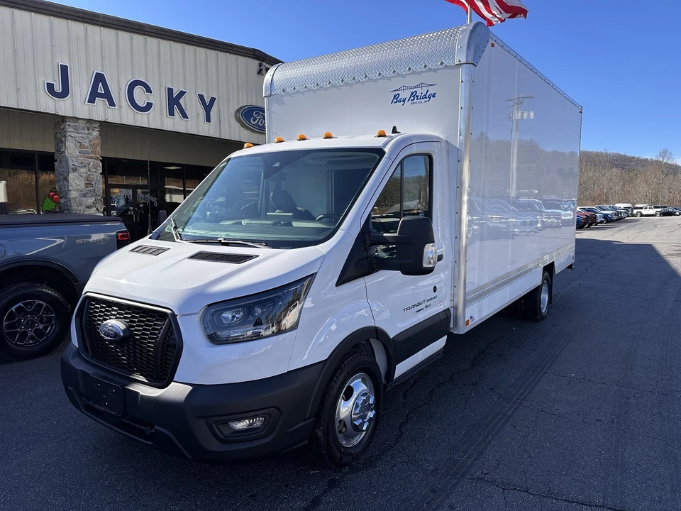2023 Ford Transit - Image 2 of 12