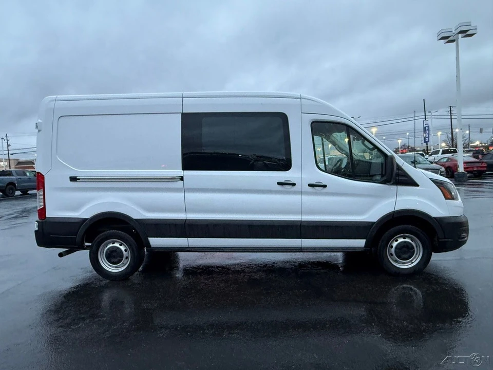 2023 Ford Transit - Image 2 of 12