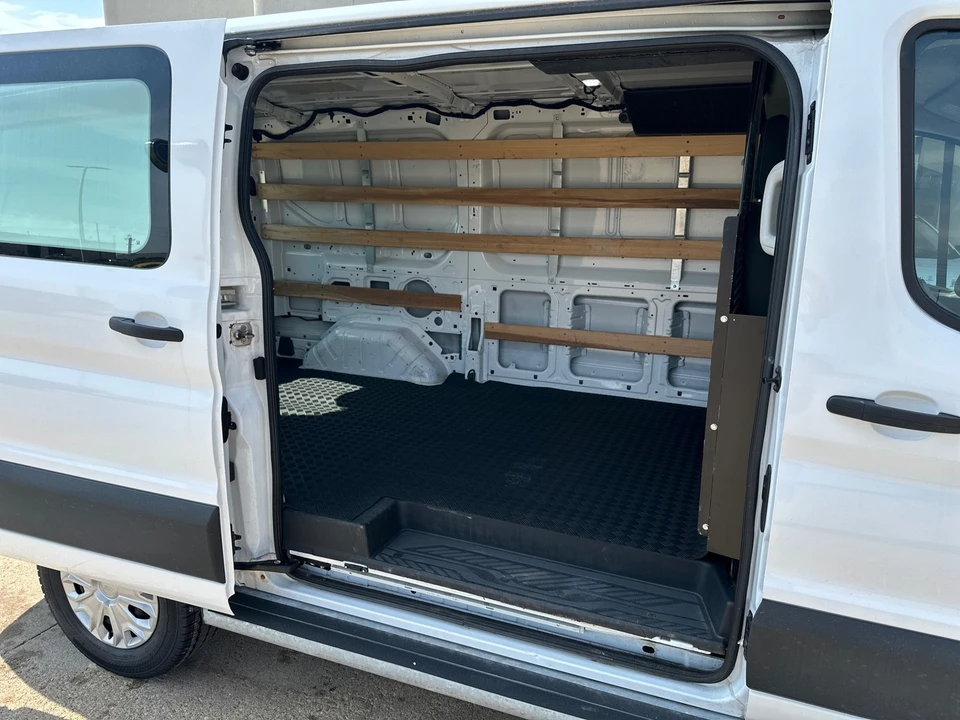 2023 Ford Transit - Image 15 of 31