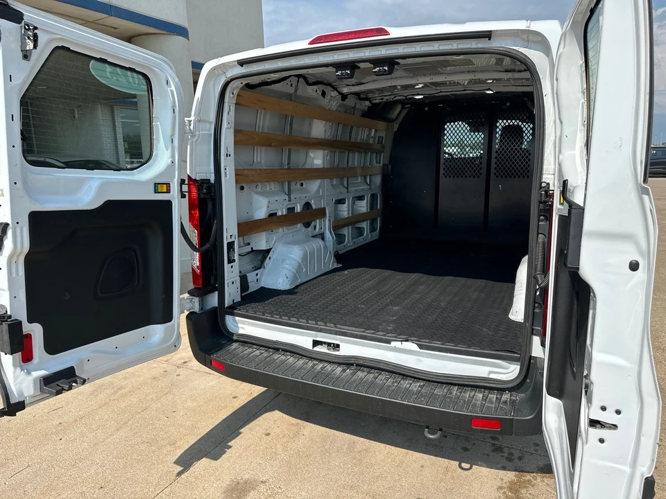 2023 Ford Transit - Image 11 of 31