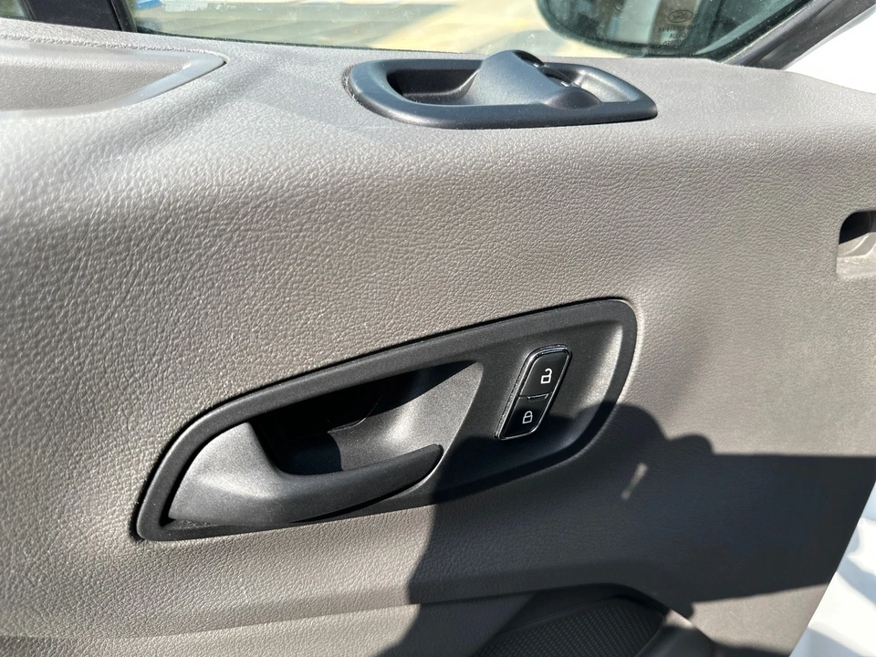 2023 Ford Transit - Image 27 of 31