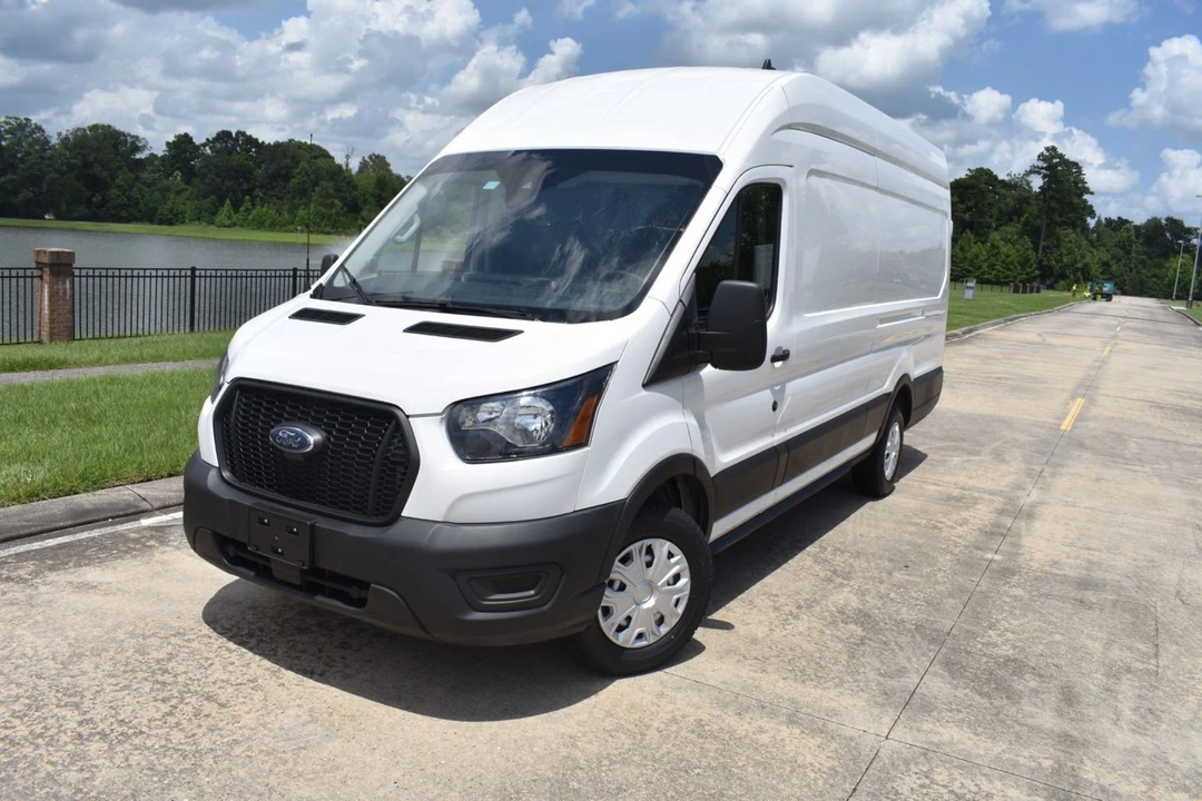 2023 Ford Transit - Image 2 of 19