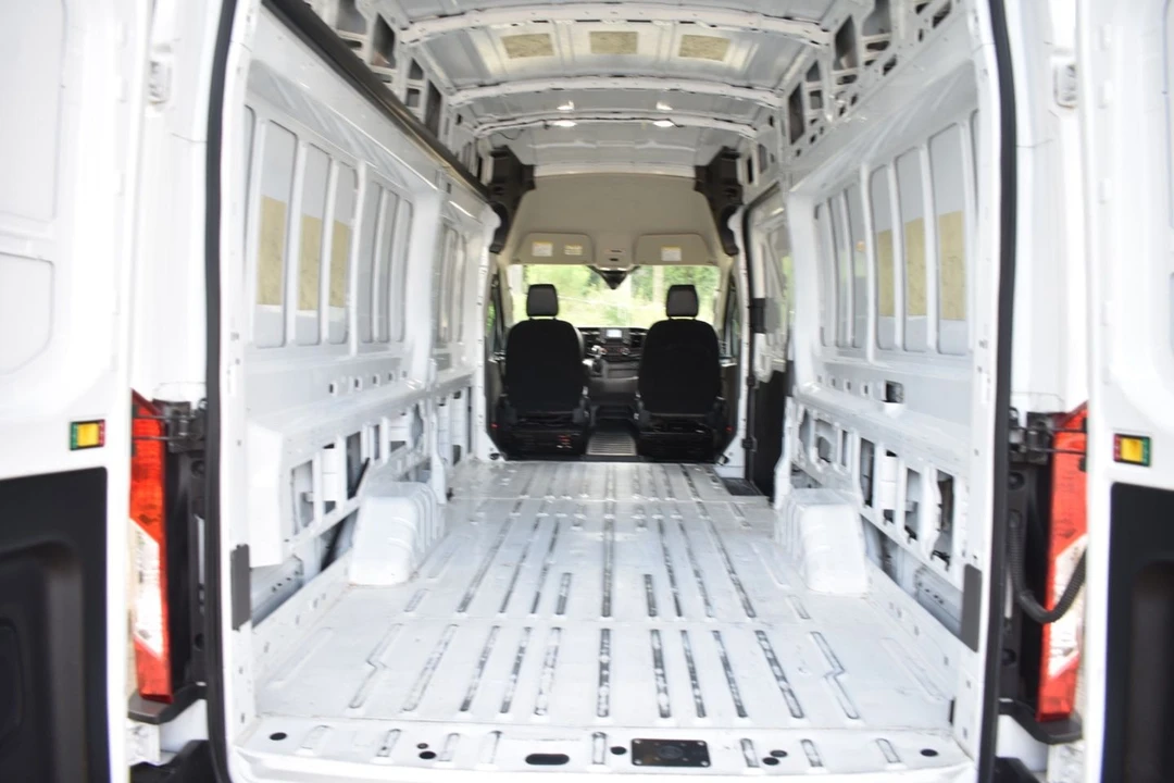 2023 Ford Transit - Image 9 of 19