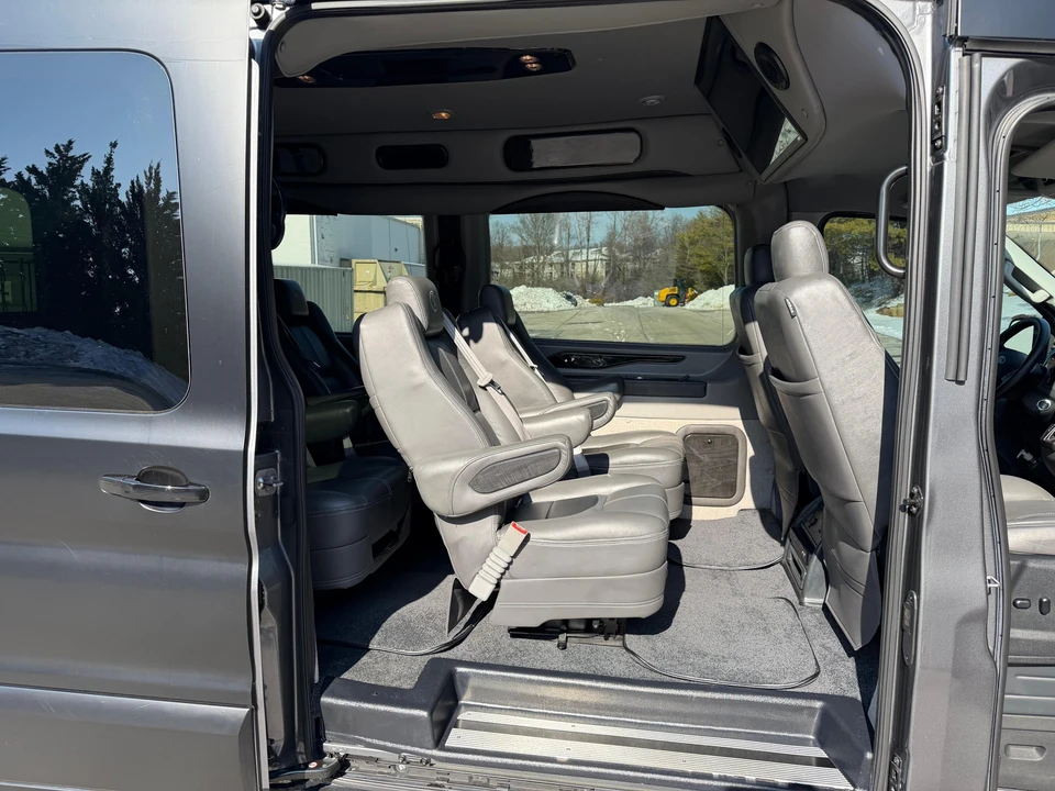 2023 Ford Transit - Image 29 of 31