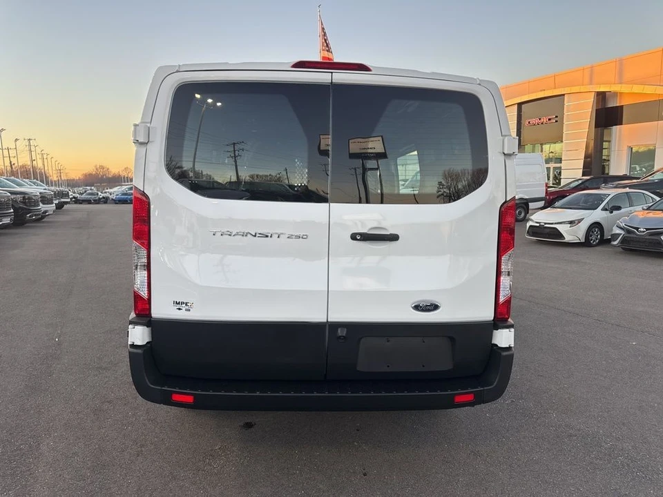 2023 Ford Transit - Image 4 of 12