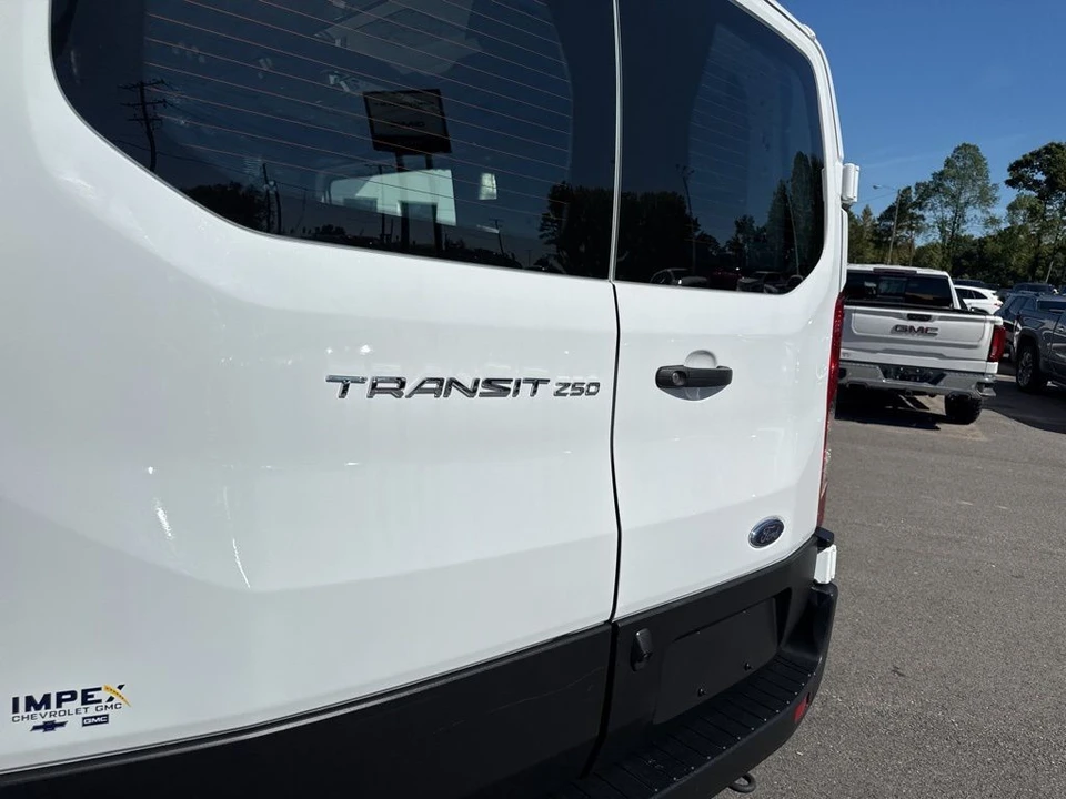 2023 Ford Transit - Image 25 of 31
