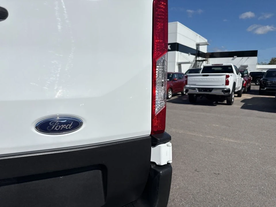 2023 Ford Transit - Image 26 of 31
