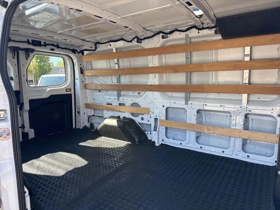 2023 Ford Transit - Image 10 of 31