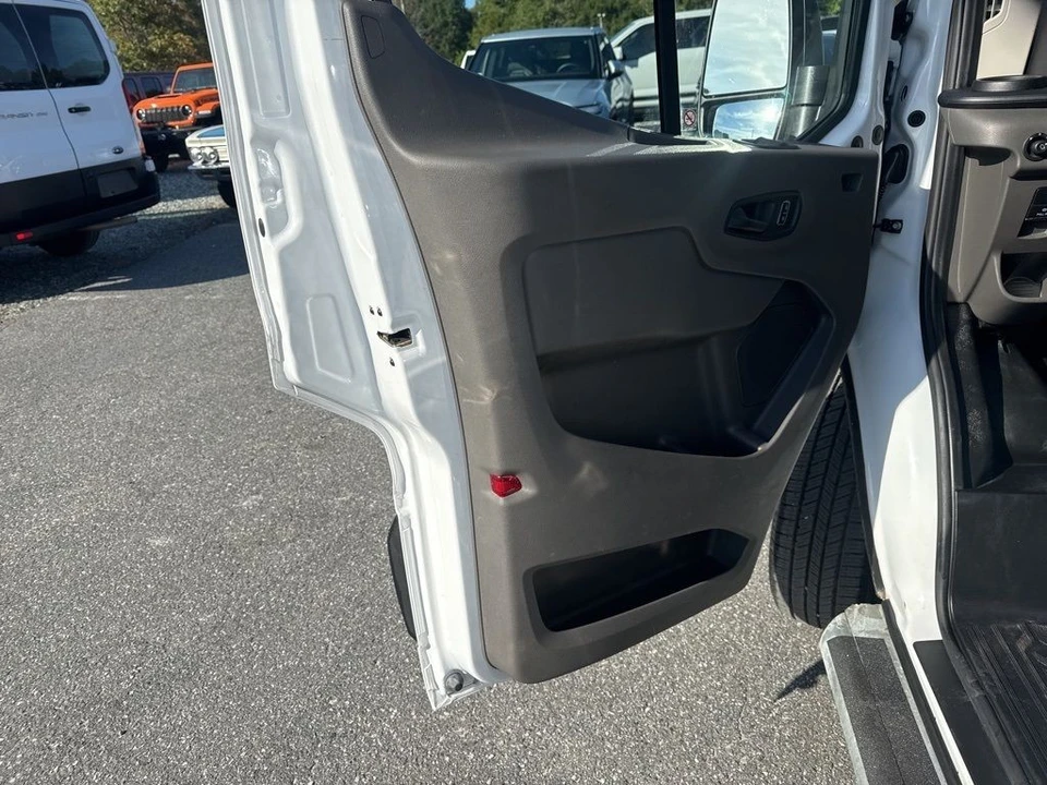 2023 Ford Transit - Image 20 of 29