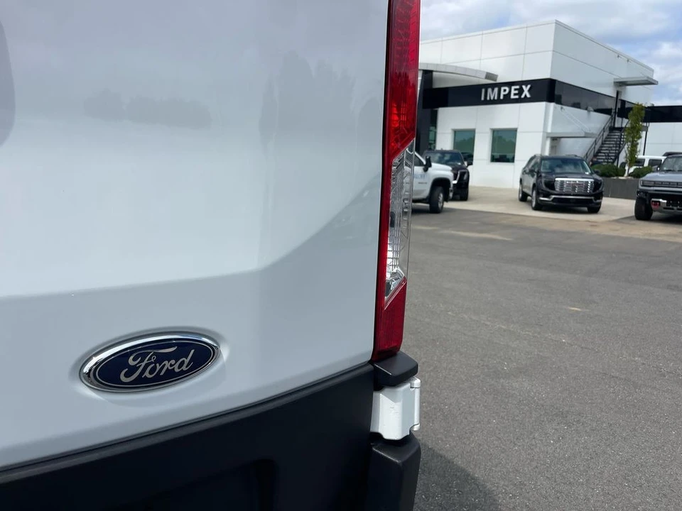 2023 Ford Transit - Image 27 of 31